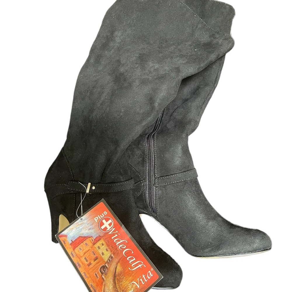 Bella Vita wide calf size 7 black suede boots brand new, with tag